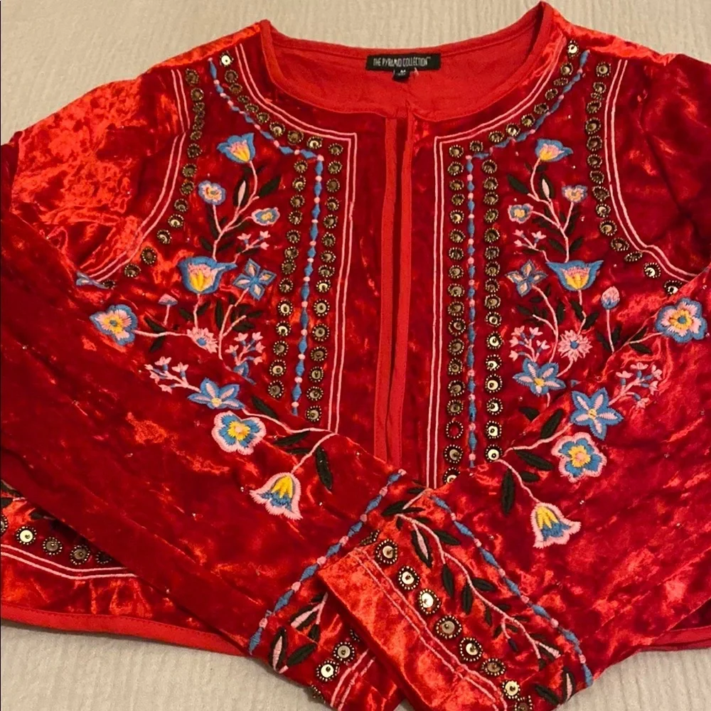 The Pyramid Collection elegant red